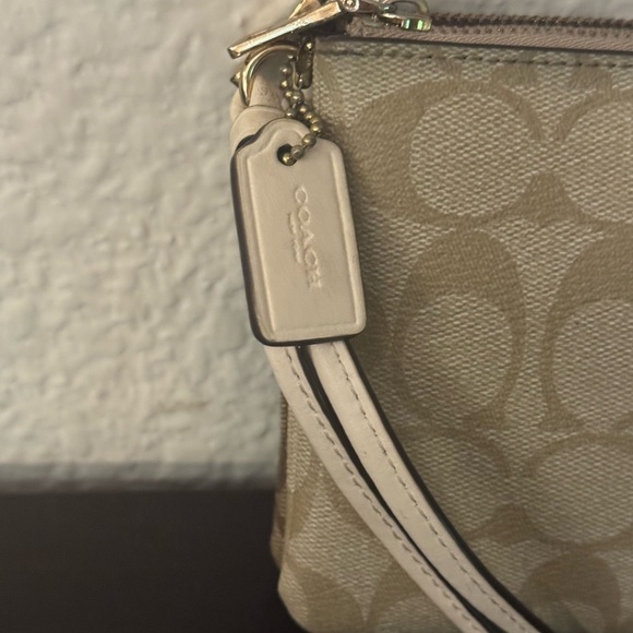 Coach Brown Signature Coated Canvas Double Corner Zip Wallet Wristlet/Purse - Picture 7 of 15